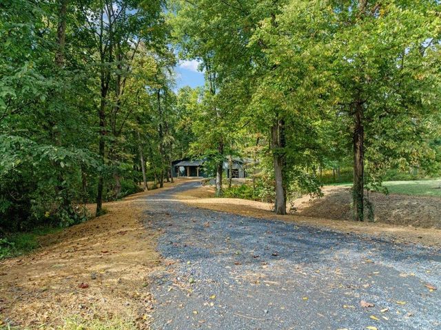 126 CHICKADEE CT, Woodstock, VA 22664