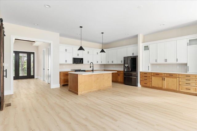 126 CHICKADEE CT, Woodstock, VA 22664