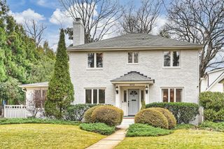 1652 Dilworth Road W, Charlotte, NC 28203