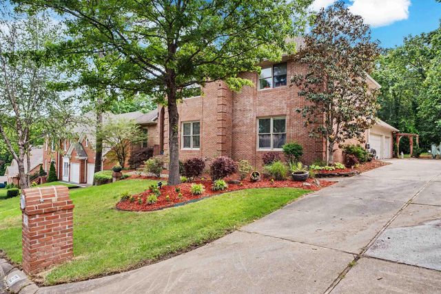 32 Chimney Sweep Lane, Little Rock, AR 72212