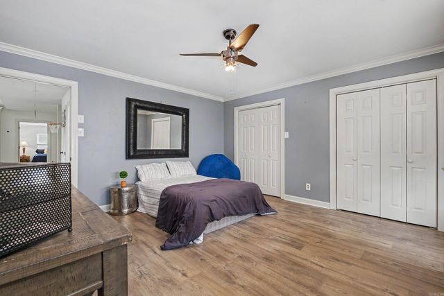 32 Chimney Sweep Lane, Little Rock, AR 72212