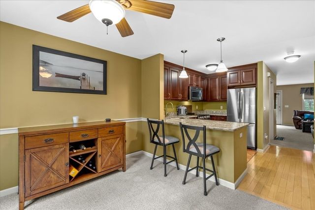 20 Waltham Dr 20, Plainville, MA 02762