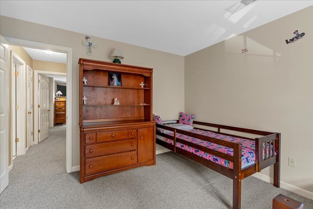 20 Waltham Dr 20, Plainville, MA 02762