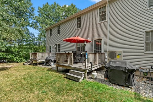 20 Waltham Dr 20, Plainville, MA 02762