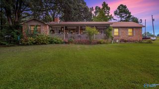 83 Raper Road, Decatur, AL 35603