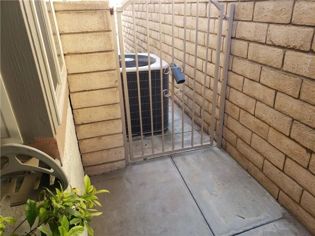 132 Oak Forest Circle, Glendora, CA 91741