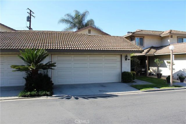 132 Oak Forest Circle, Glendora, CA 91741
