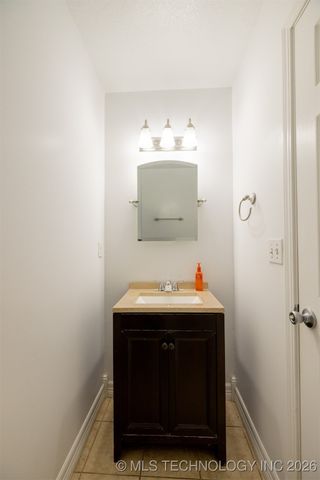 3826 W Galveston Place, Broken Arrow, OK 74012