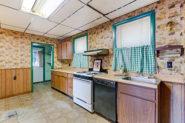 44 Sheridan Ave., Medford, MA 02155