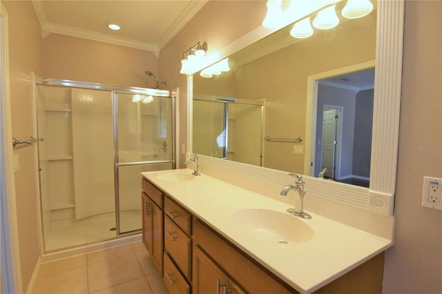 3756 82ND AVENUE CIRCLE E 103, Sarasota, FL 34243