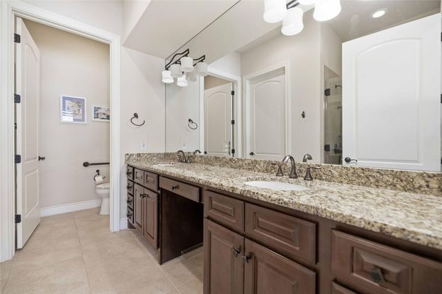 110 Lucia CIR 1, Lakeway, TX 78734