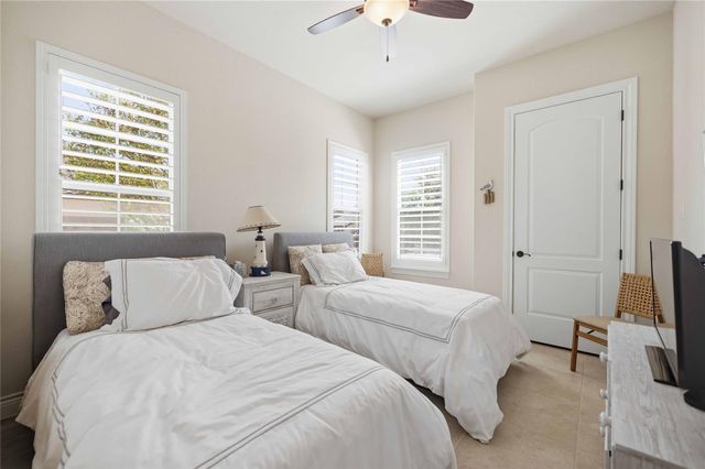110 Lucia CIR 1, Lakeway, TX 78734
