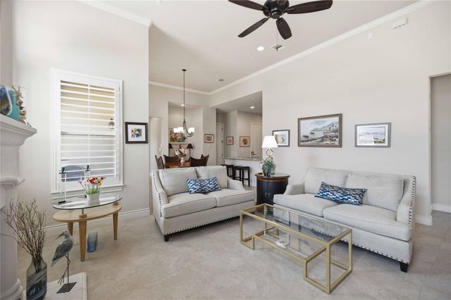 110 Lucia CIR 1, Lakeway, TX 78734