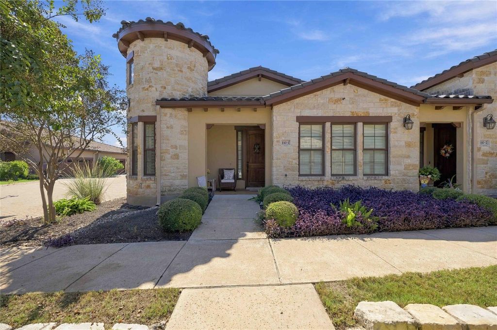 110 Lucia CIR 1, Lakeway, TX 78734