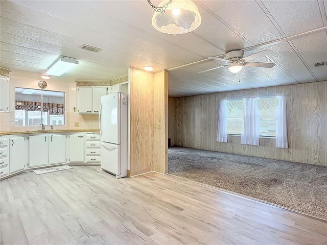 807 SWALLOW LANE, Osteen, FL 32764