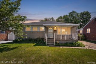 25394 Normandy Street, Roseville, MI 48066