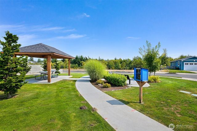 4736 Spring Brook Court, Bellingham, WA 98226