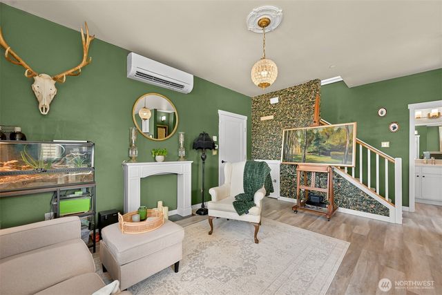 4736 Spring Brook Court, Bellingham, WA 98226
