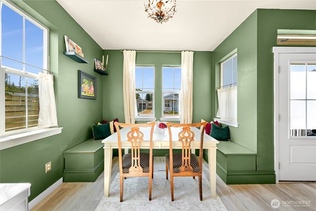 4736 Spring Brook Court, Bellingham, WA 98226