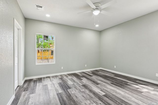 1229 Flanders Ave., San Antonio, TX 78211