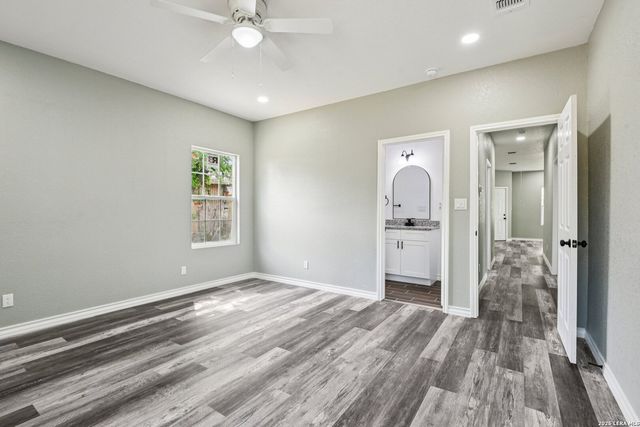 1229 Flanders Ave., San Antonio, TX 78211