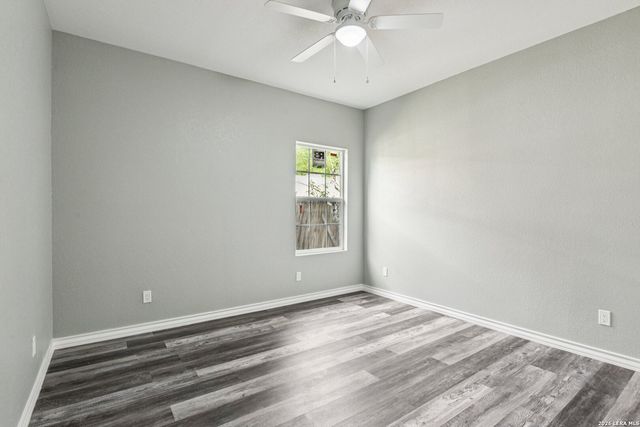 1229 Flanders Ave., San Antonio, TX 78211