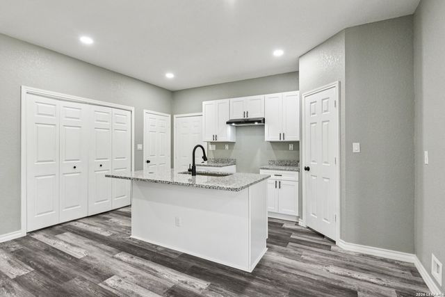 1229 Flanders Ave., San Antonio, TX 78211