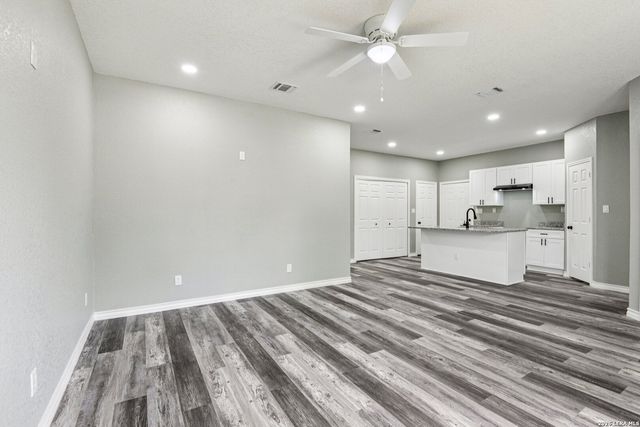 1229 Flanders Ave., San Antonio, TX 78211