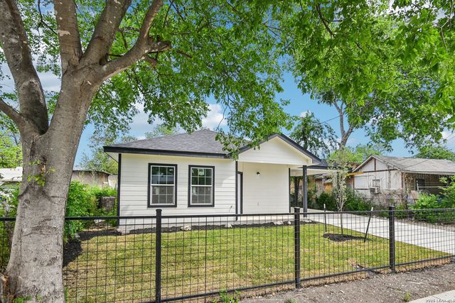 1229 Flanders Ave., San Antonio, TX 78211