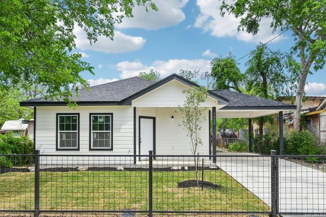 1229 Flanders Ave., San Antonio, TX 78211