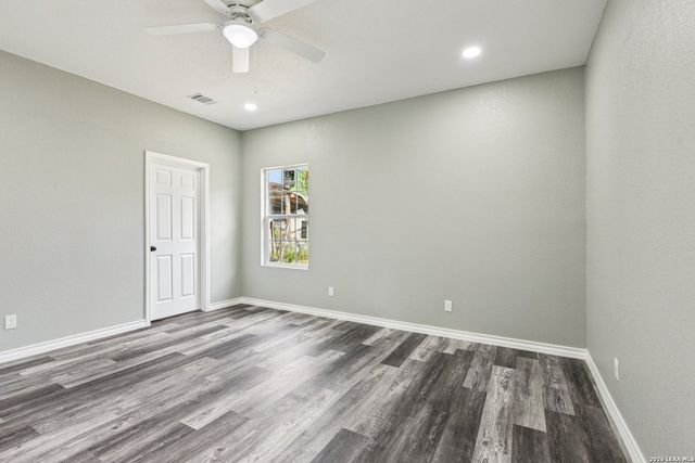 1229 Flanders Ave., San Antonio, TX 78211