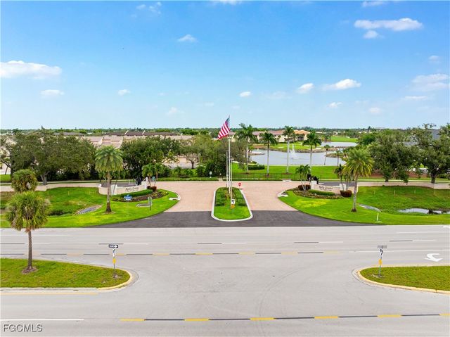 16131 Kelly Woods DR, Fort Myers, FL 33908