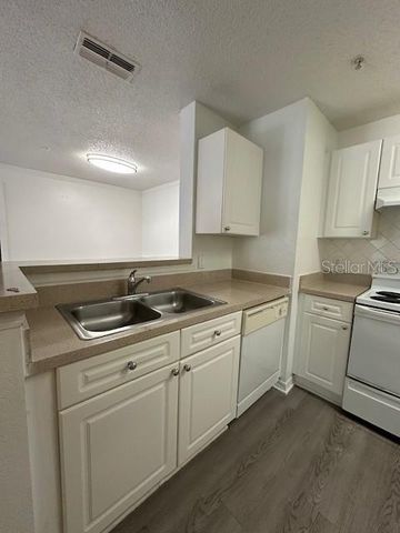 18001 RICHMOND PLACE DRIVE 431, Tampa, FL 33647