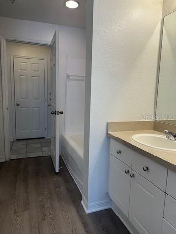 18001 RICHMOND PLACE DRIVE 431, Tampa, FL 33647