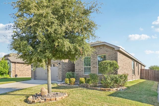 2606 Sunburst Drive, Glenn Heights, TX 75154