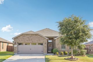 2606 Sunburst Drive, Glenn Heights, TX 75154