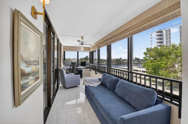 2220 S Ocean Boulevard 304, Delray Beach, FL 33483