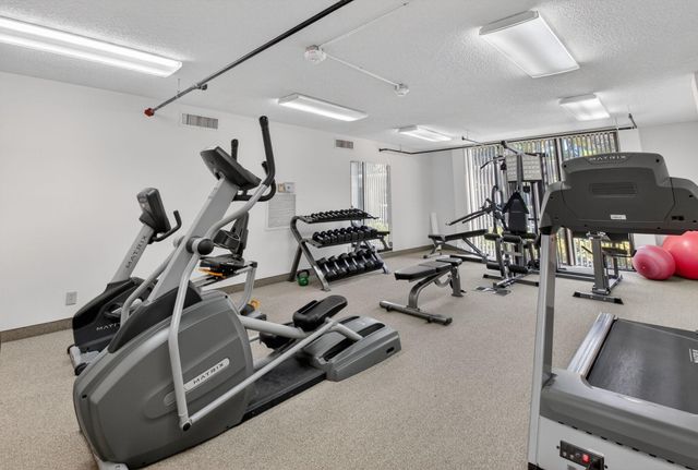 2220 S Ocean Boulevard 304, Delray Beach, FL 33483