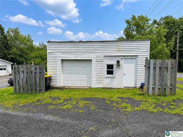 3540 Mountain Road 3538, Slatington Boro, PA 18080