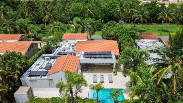 52 CAMINO DEL ZORZAL, Dorado, PR 00646