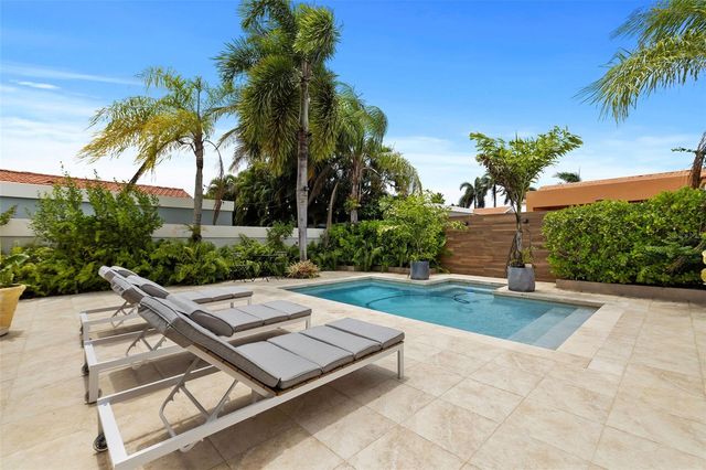 52 CAMINO DEL ZORZAL, Dorado, PR 00646