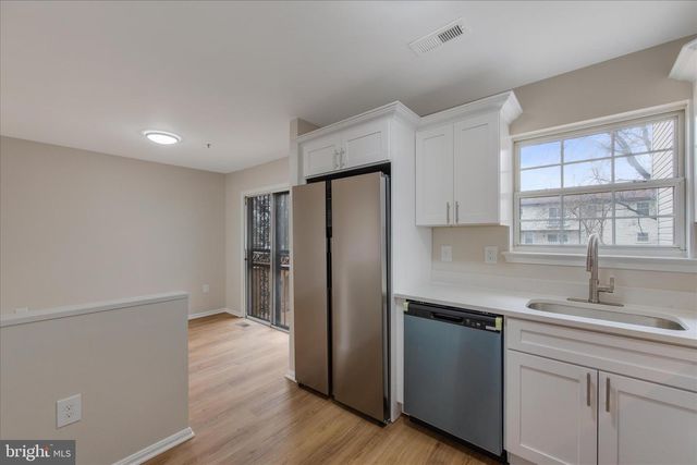 3209 W GLENREED CT, Glenarden, MD 20706