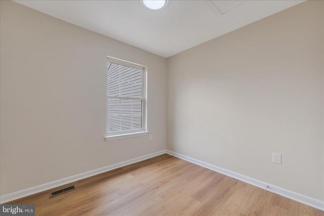 3209 W GLENREED CT, Glenarden, MD 20706