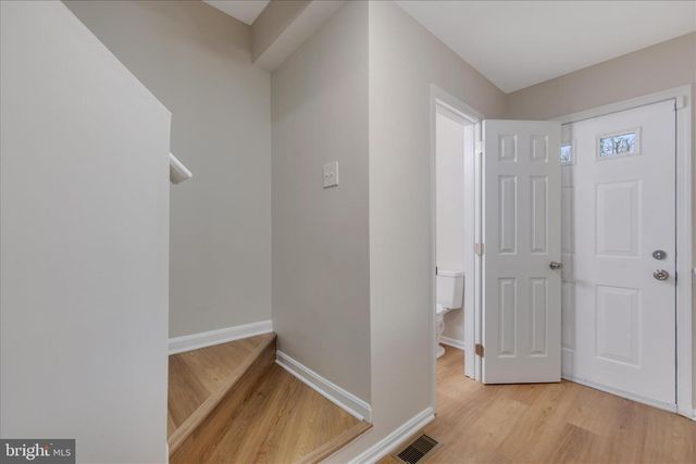 3209 W GLENREED CT, Glenarden, MD 20706