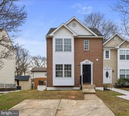 3209 W GLENREED CT, Glenarden, MD 20706