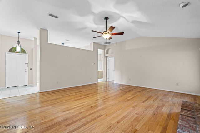 649 HUMMINGBIRD Court, St. Johns, FL 32259