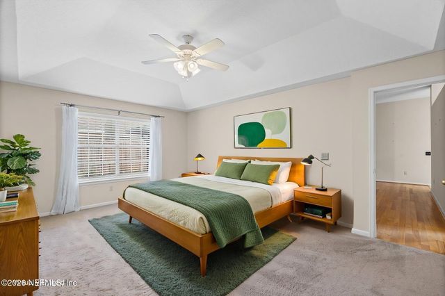 649 HUMMINGBIRD Court, St. Johns, FL 32259