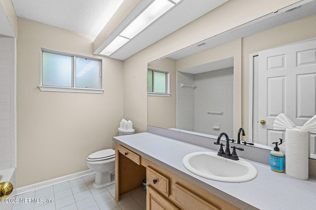 649 HUMMINGBIRD Court, St. Johns, FL 32259