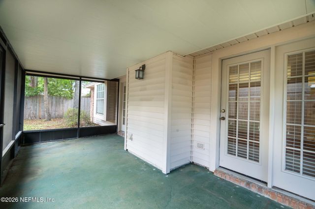 649 HUMMINGBIRD Court, St. Johns, FL 32259