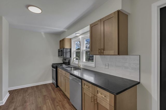 347 Wayne Avenue, Newark, OH 43055